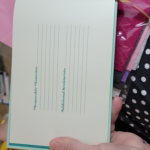 Knock Knock Bathroom Guest Book, Funny Fill In The Blanks 112 pages - Picture 5 of 5